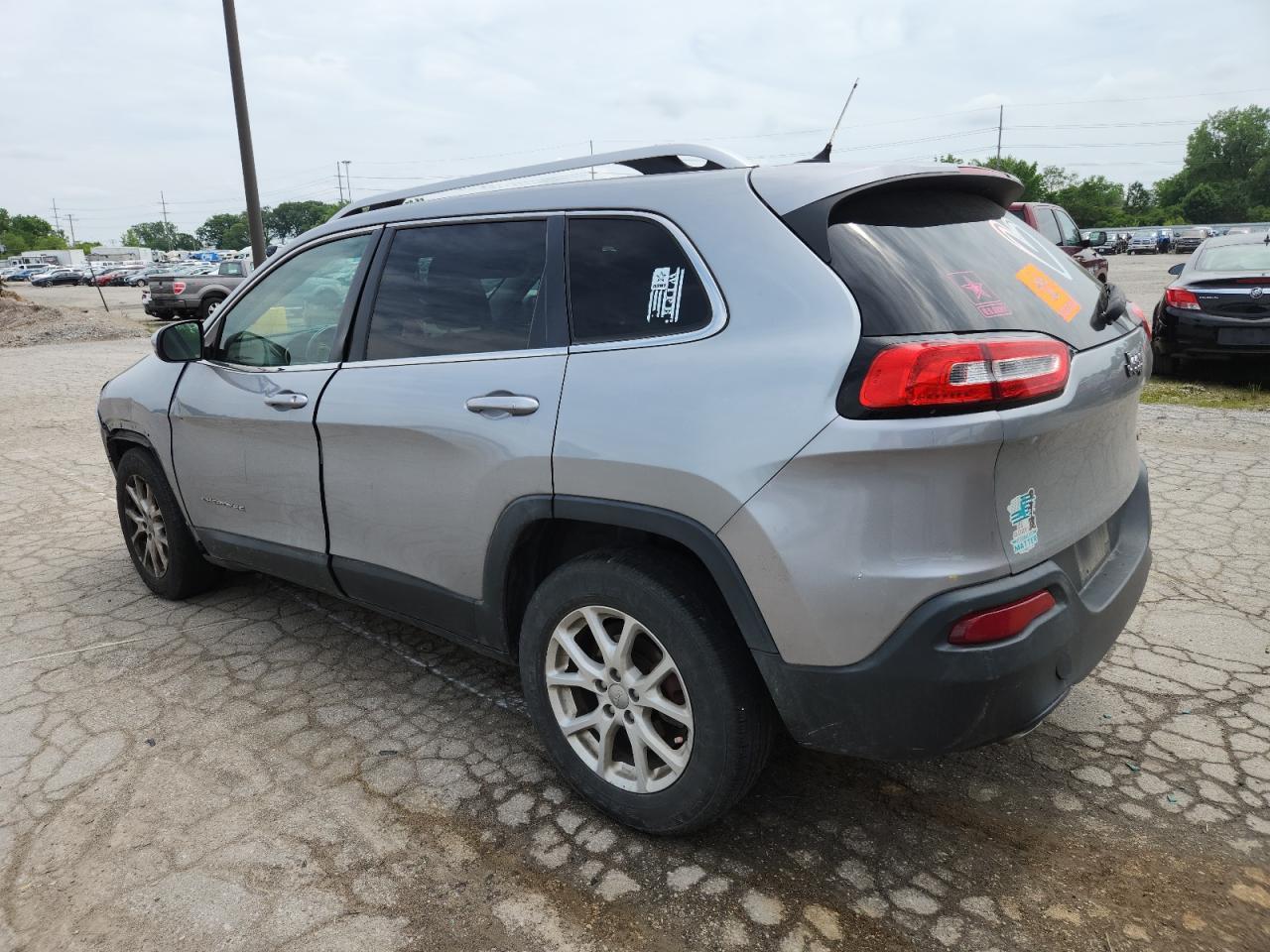 2014 Jeep Cherokee Latitude - Фото 2