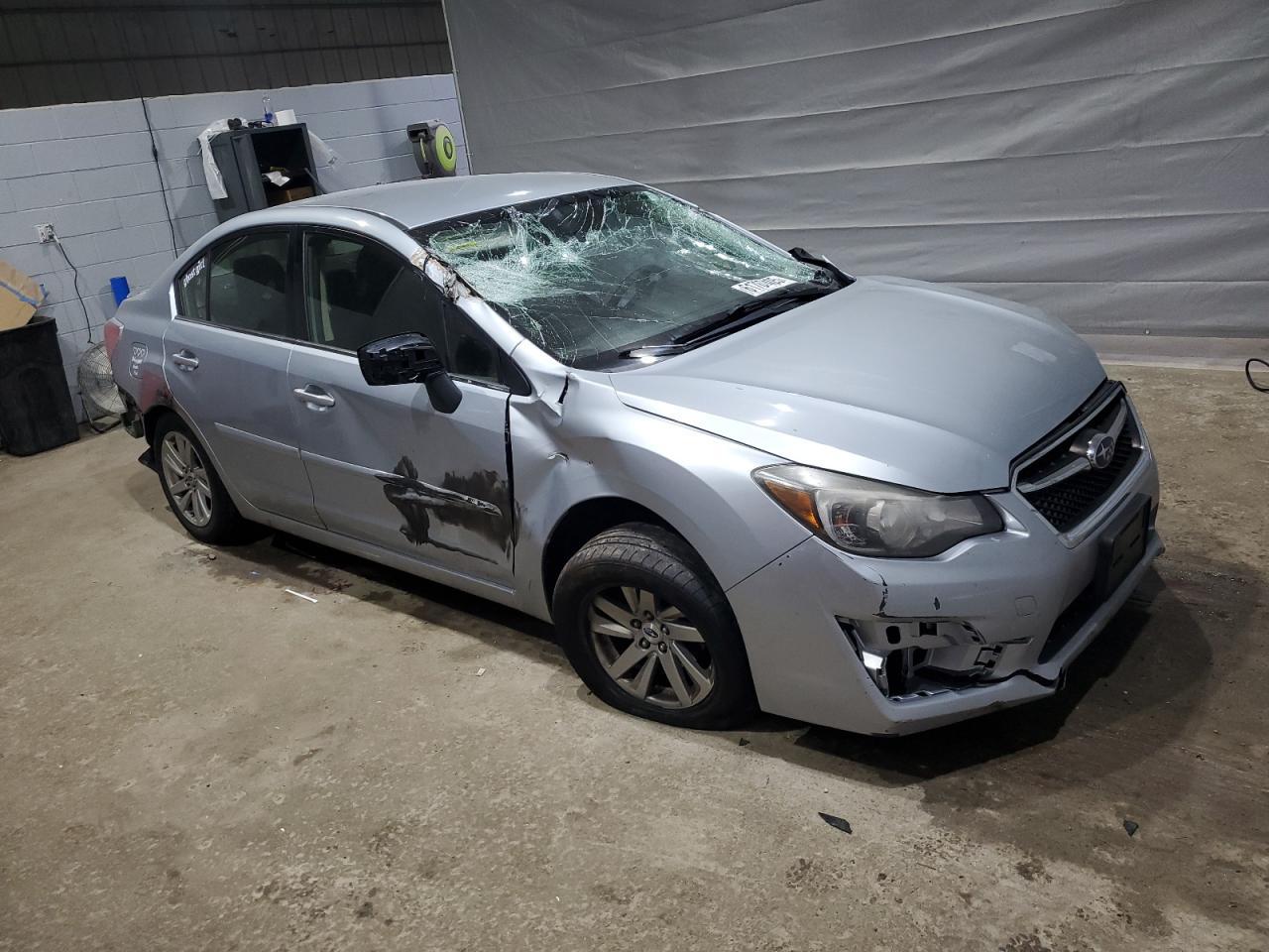 2016 Subaru Impreza Premium - Фото 4