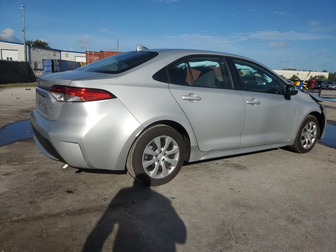 2022 Toyota Corolla Le - Фото 3