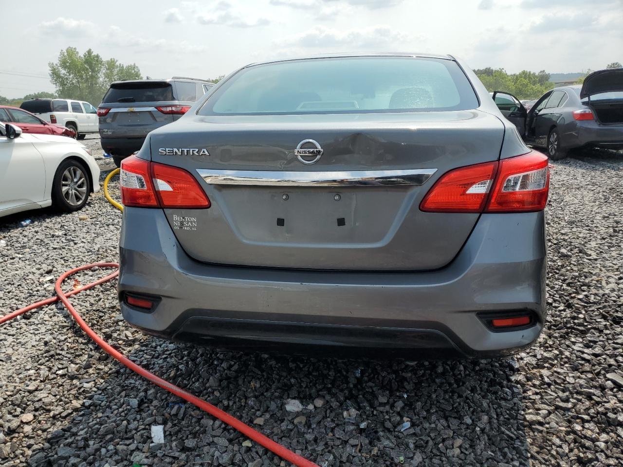 2017 Nissan Sentra S - Фото 6