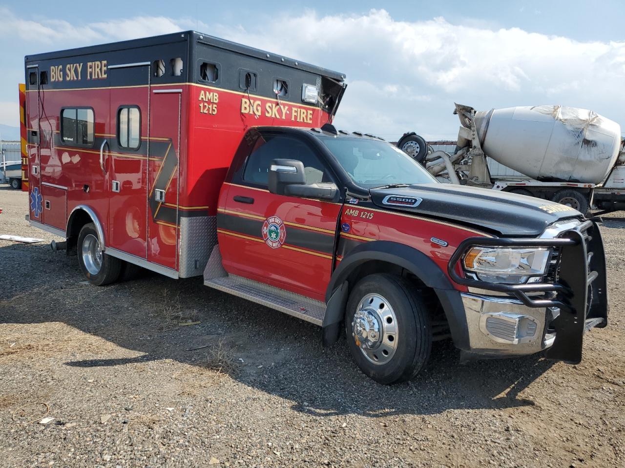 2024 Ram 5500 - Image 4