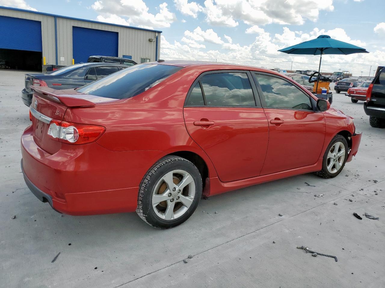 2011 Toyota Corolla Base - Фото 3