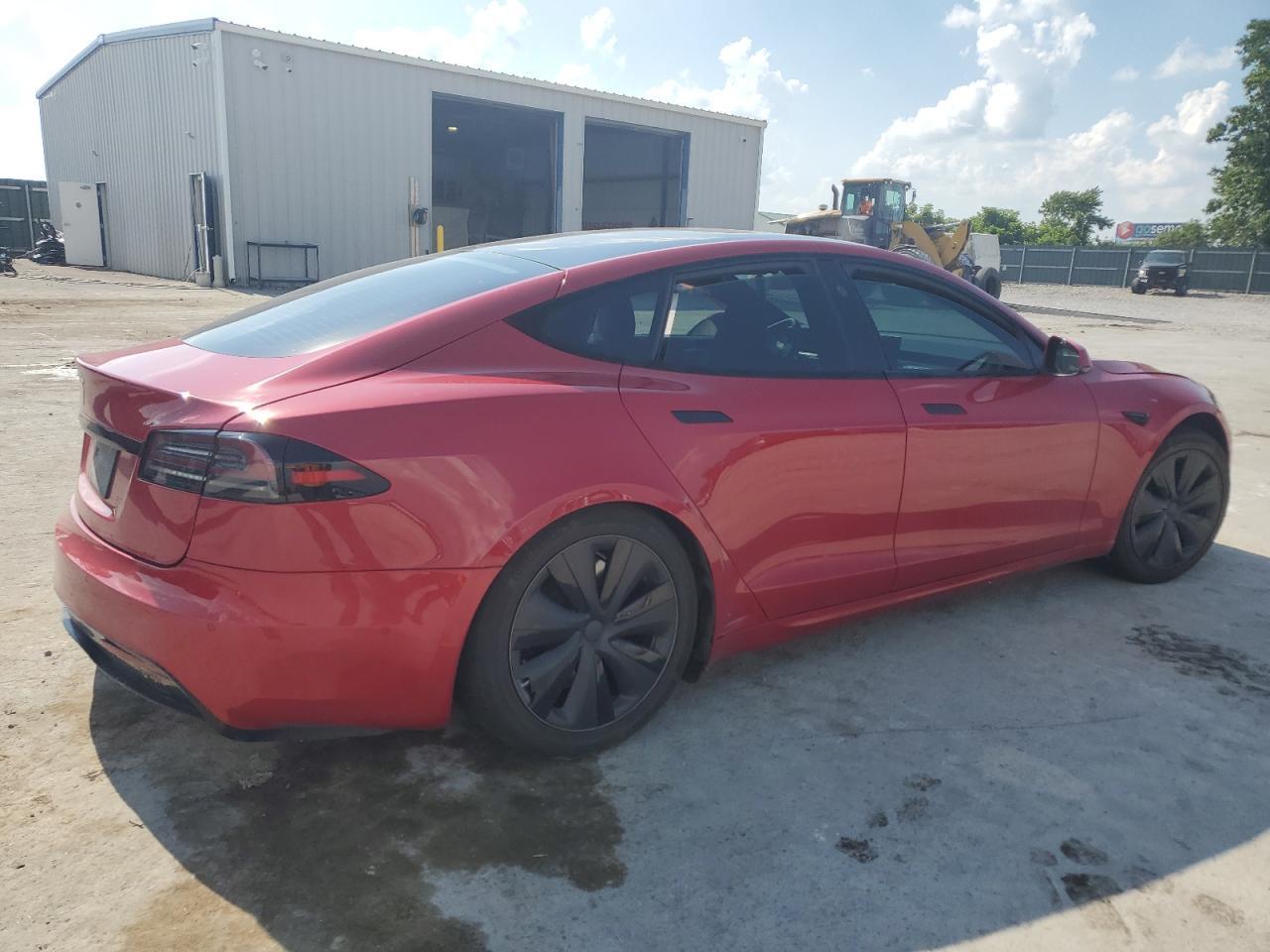 2022 Tesla Model S - Фото 3