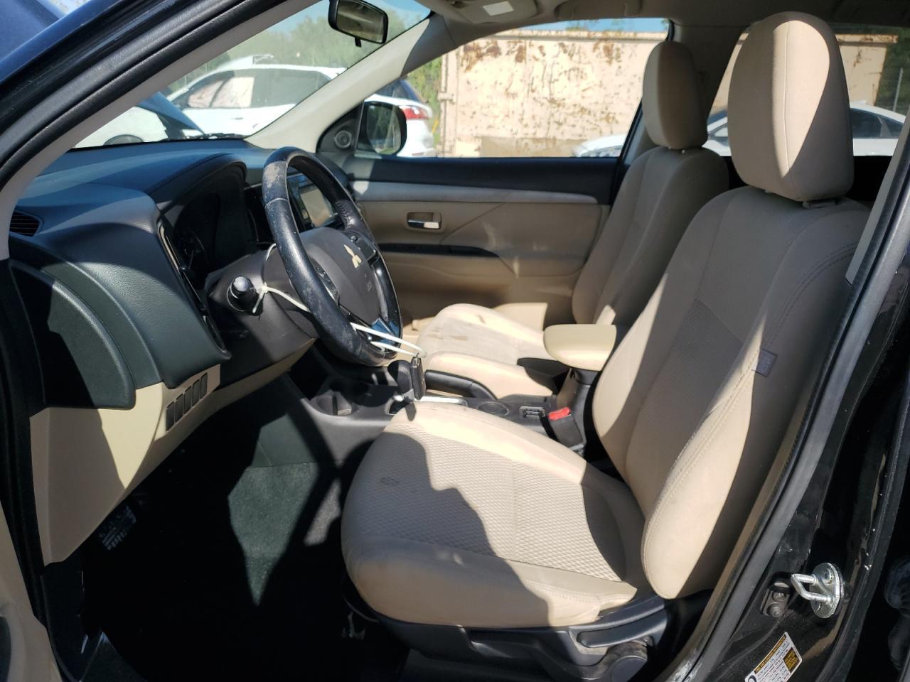 2016 Mitsubishi Outlander Se - Фото 7