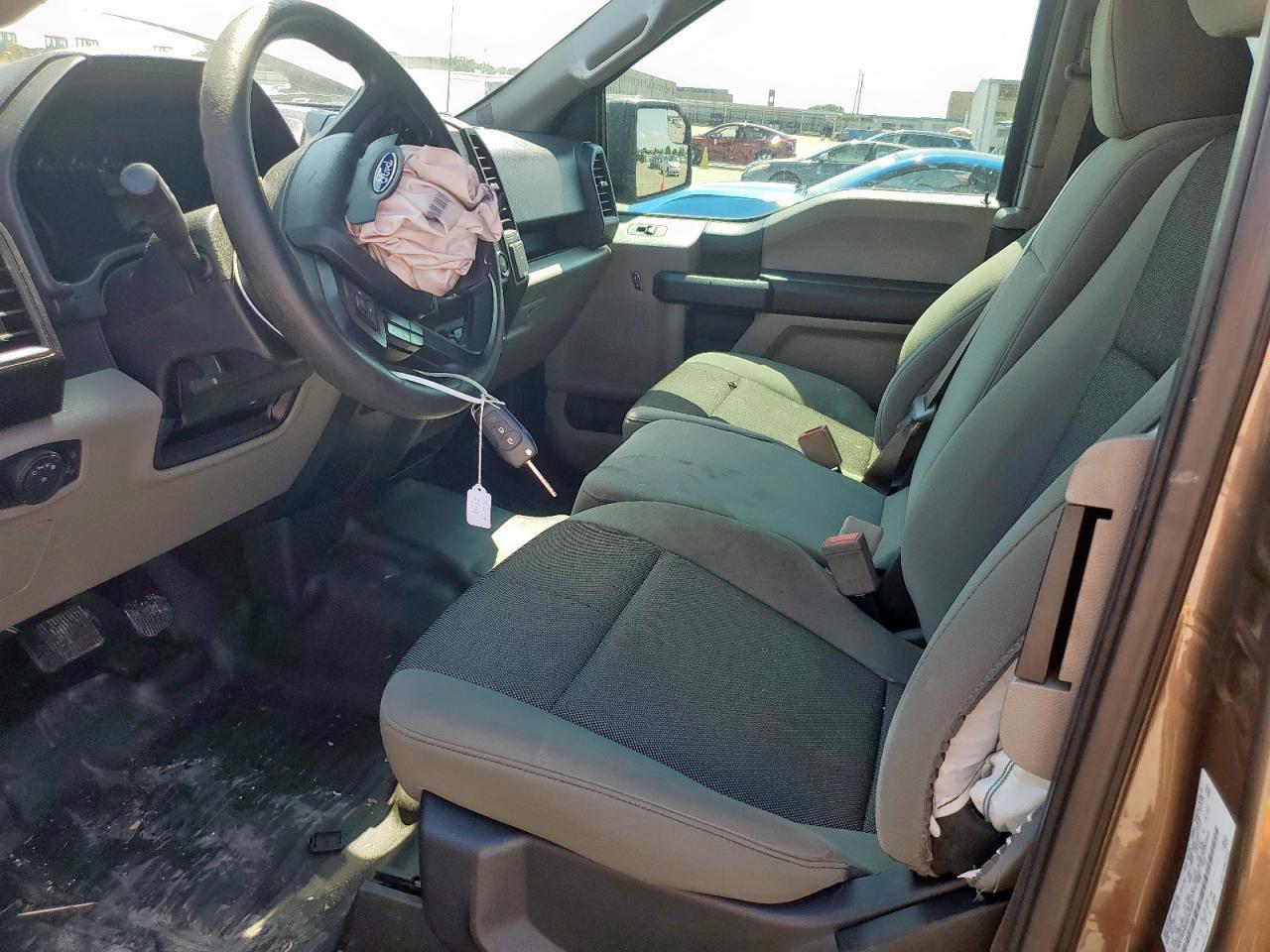 2019 Ford F150 Super Cab - Фото 7