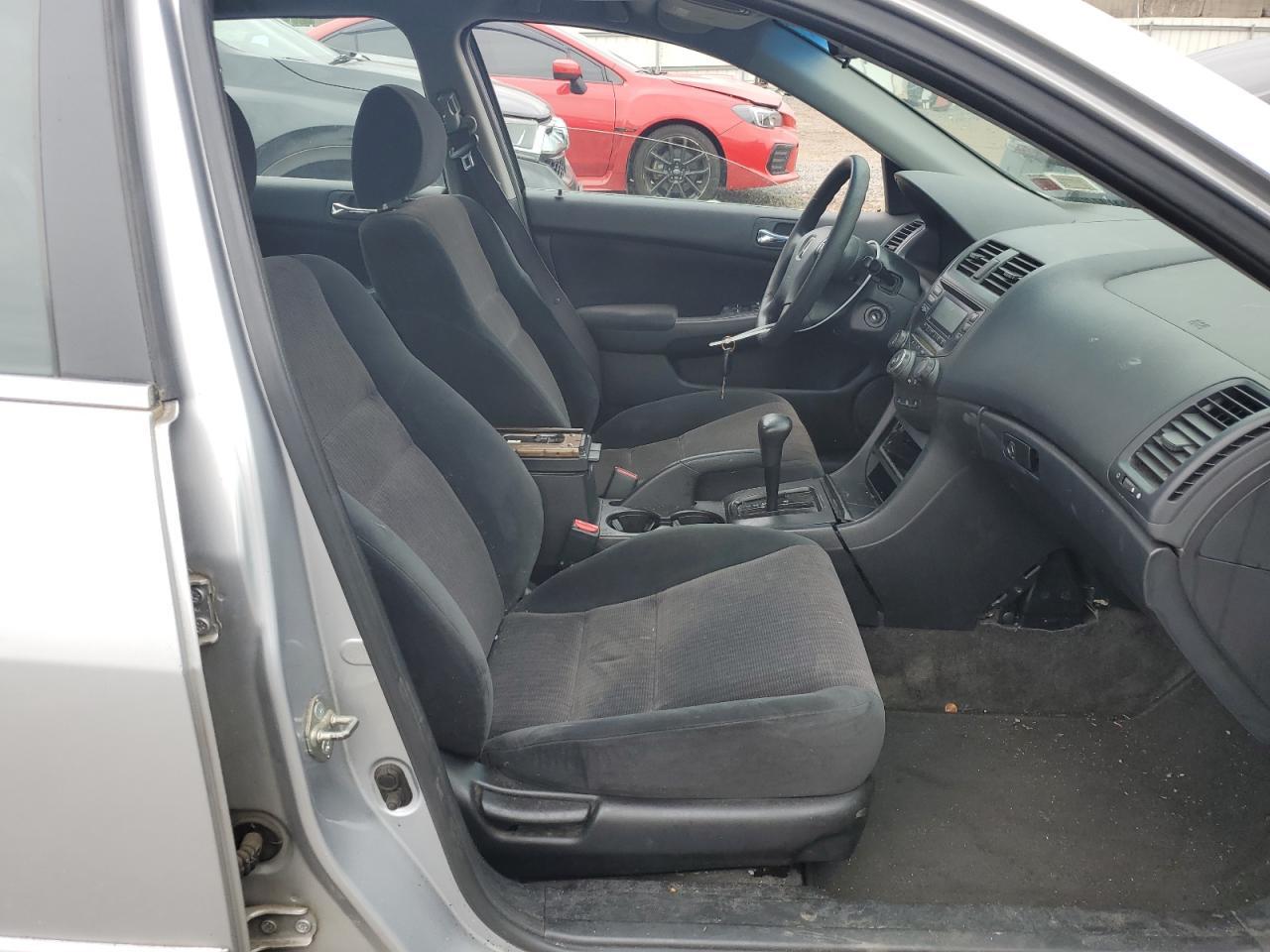 2003 Honda Accord Lx - Image 7