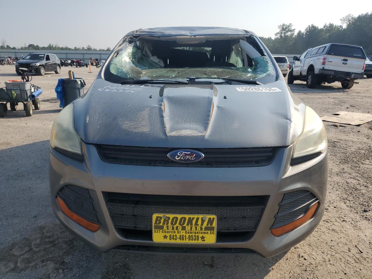 2014 Ford Escape S - Image 5