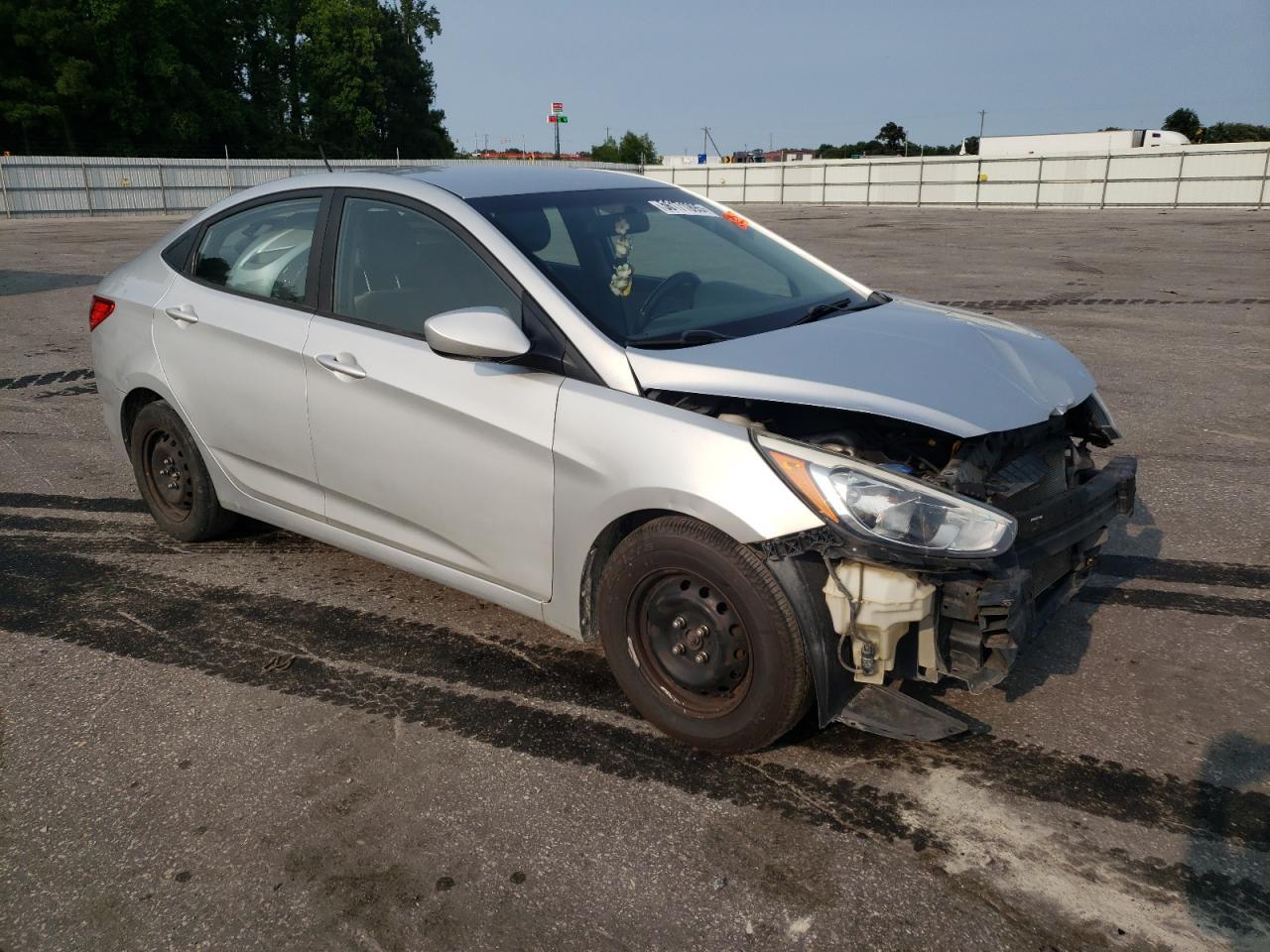 2017 Hyundai Accent Se - Фото 4