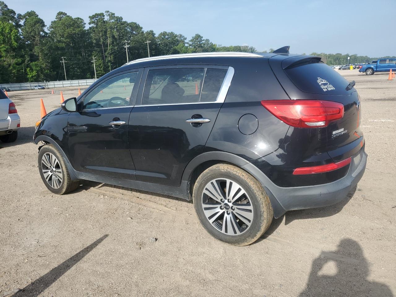 2015 Kia Sportage Ex - Image 2