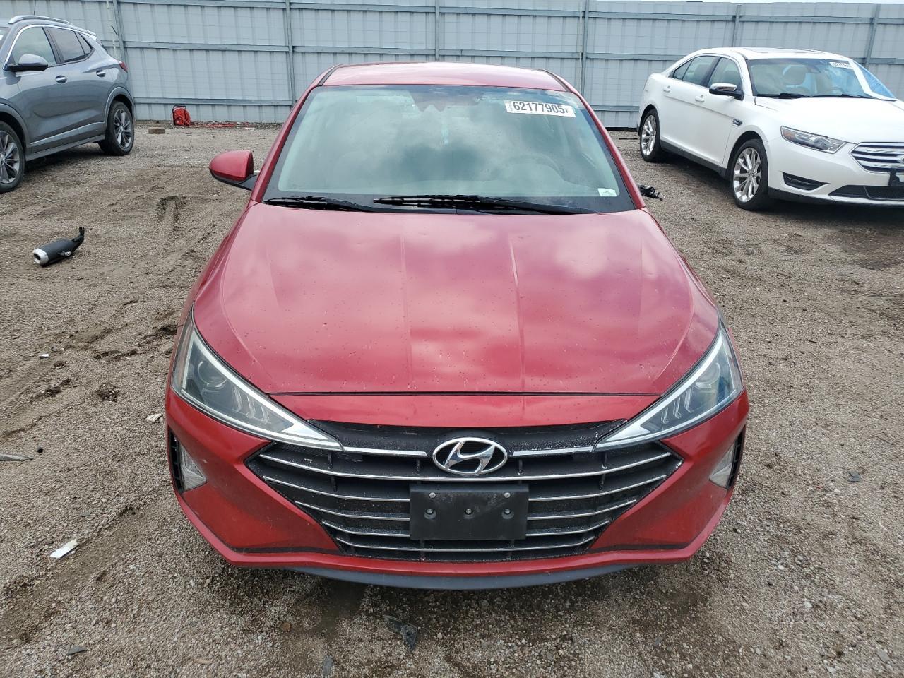 2020 Hyundai Elantra Sel - Фото 5