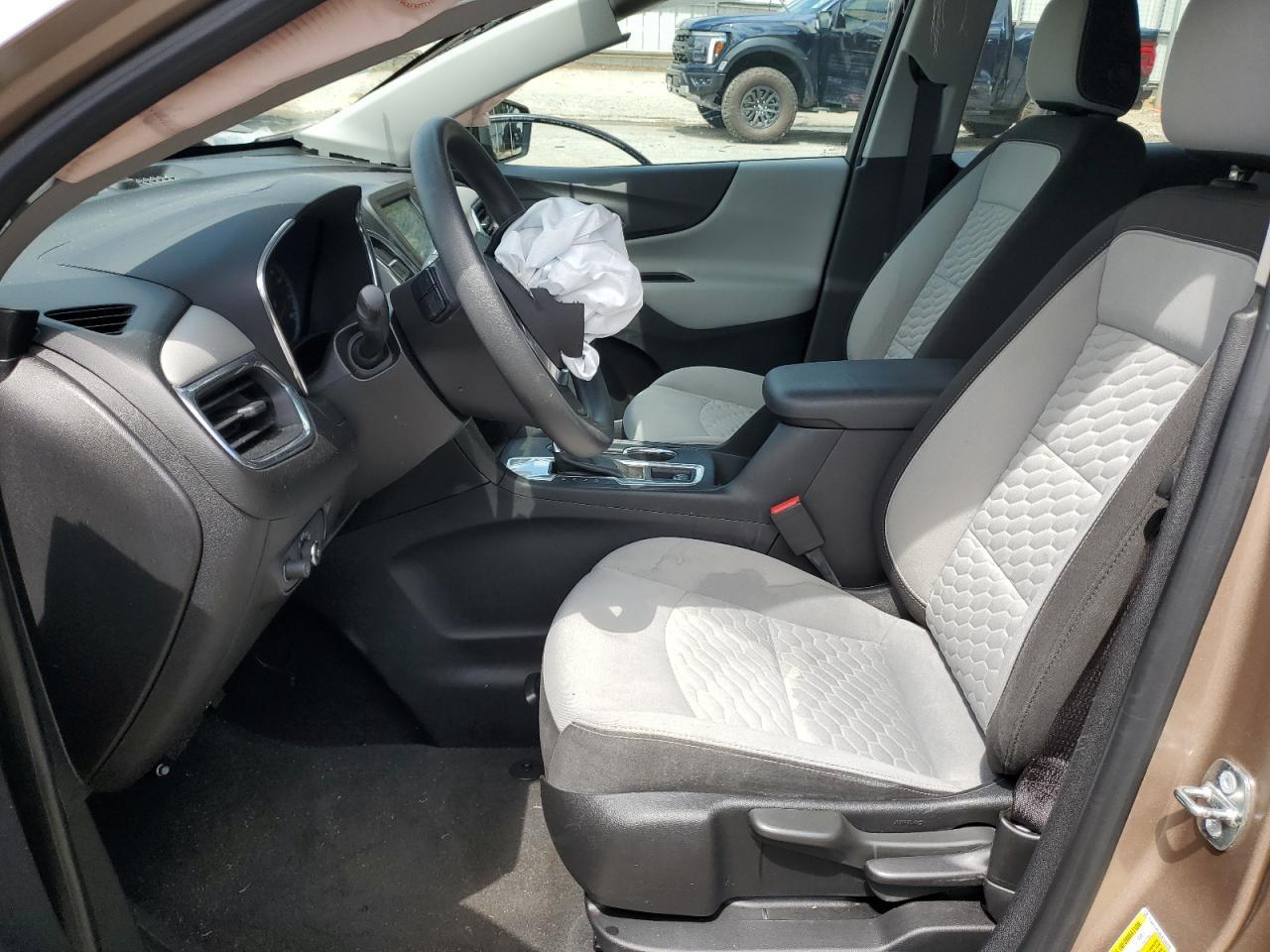 2018 Chevrolet Equinox Ls - Фото 7