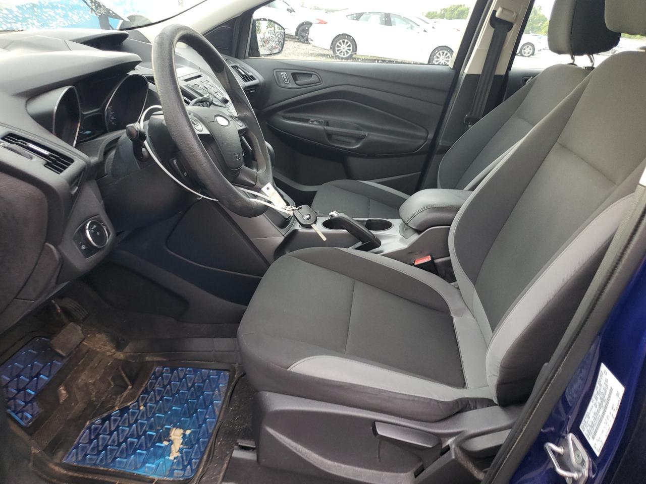 2013 Ford Escape S - Фото 7