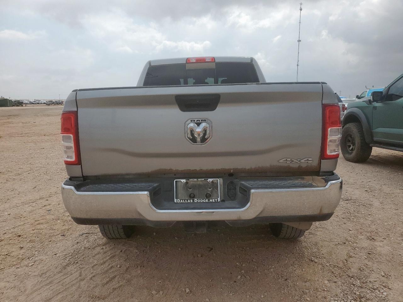 2023 Ram 2500 Tradesman - Фото 6