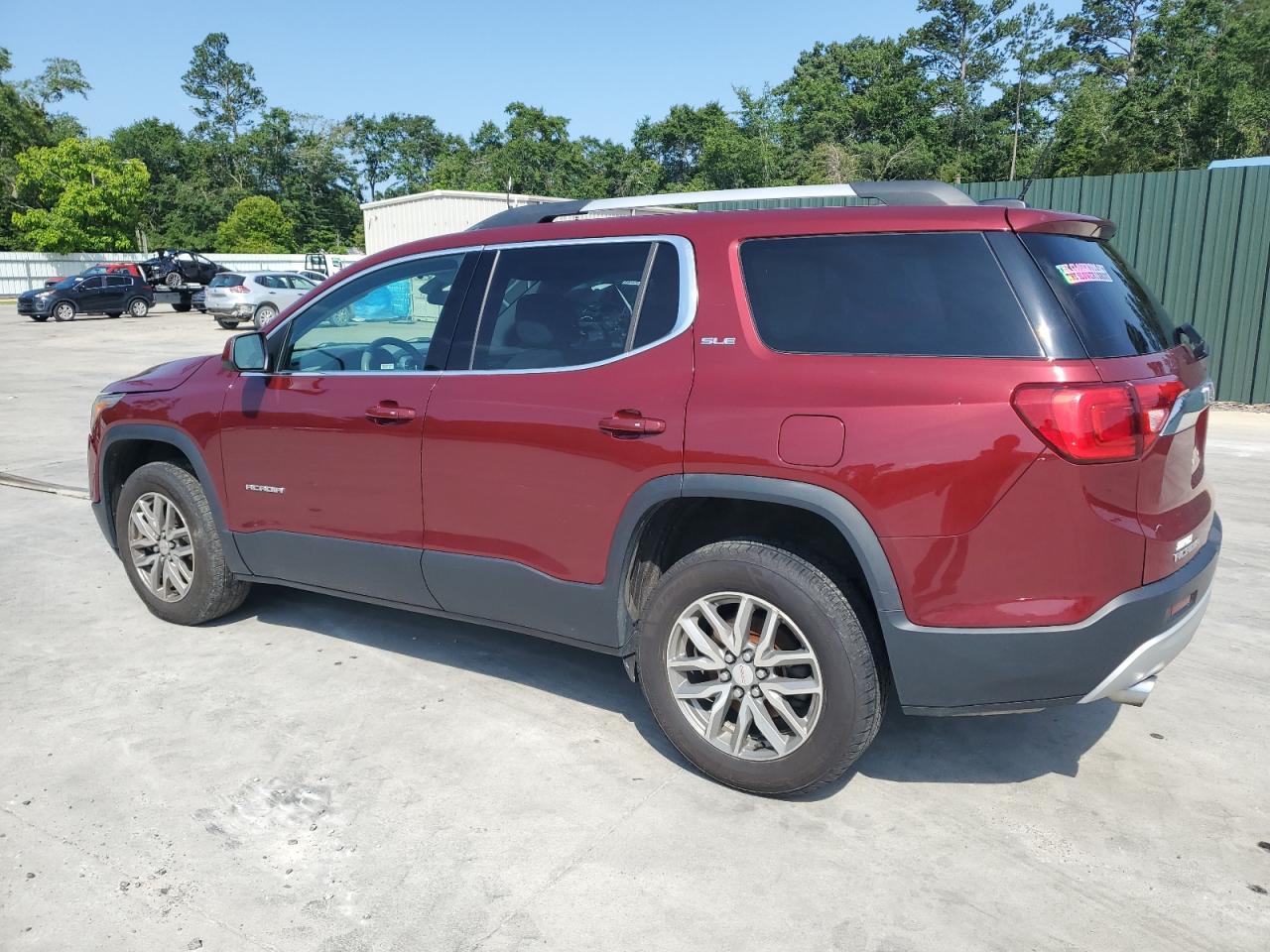 2017 GMC Acadia Sle - Image 2