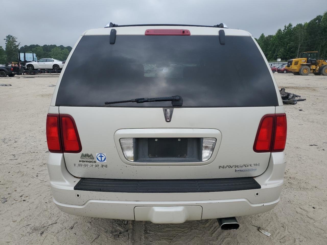 2005 Lincoln Navigator - Фото 6