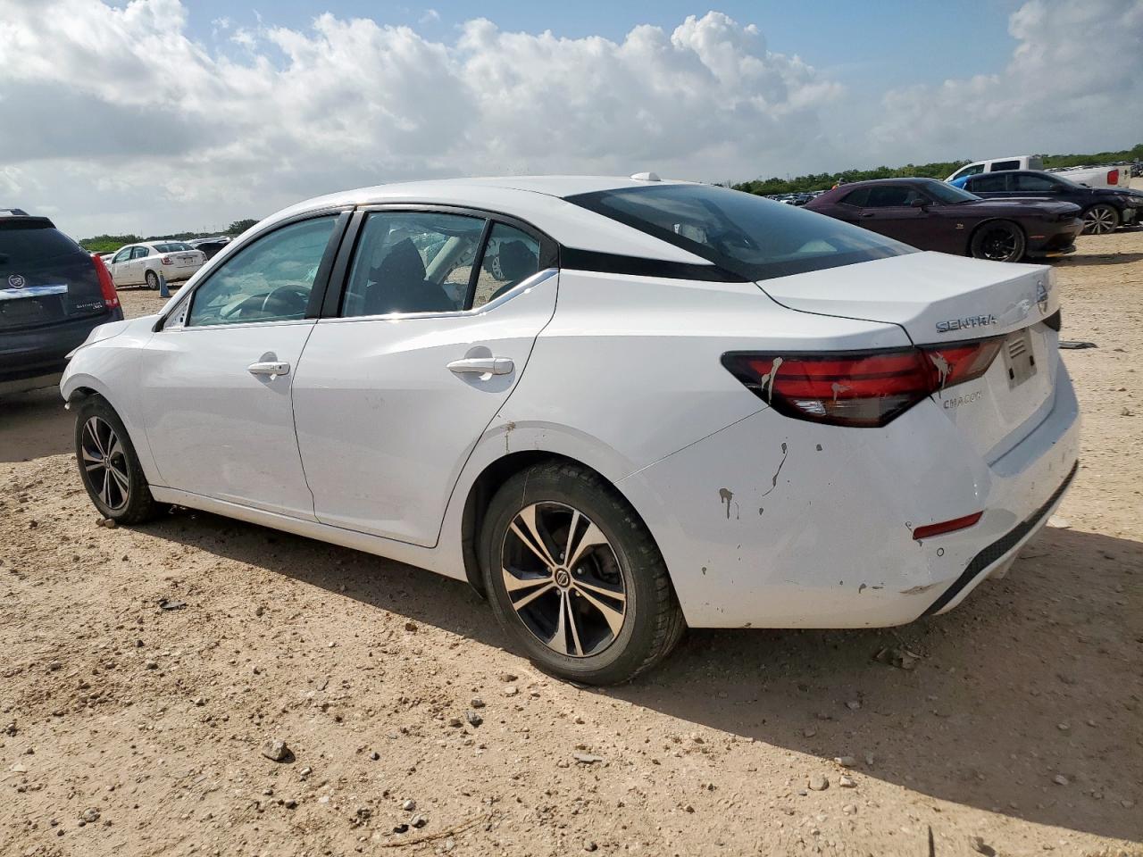 2022 Nissan Sentra Sv - Фото 2