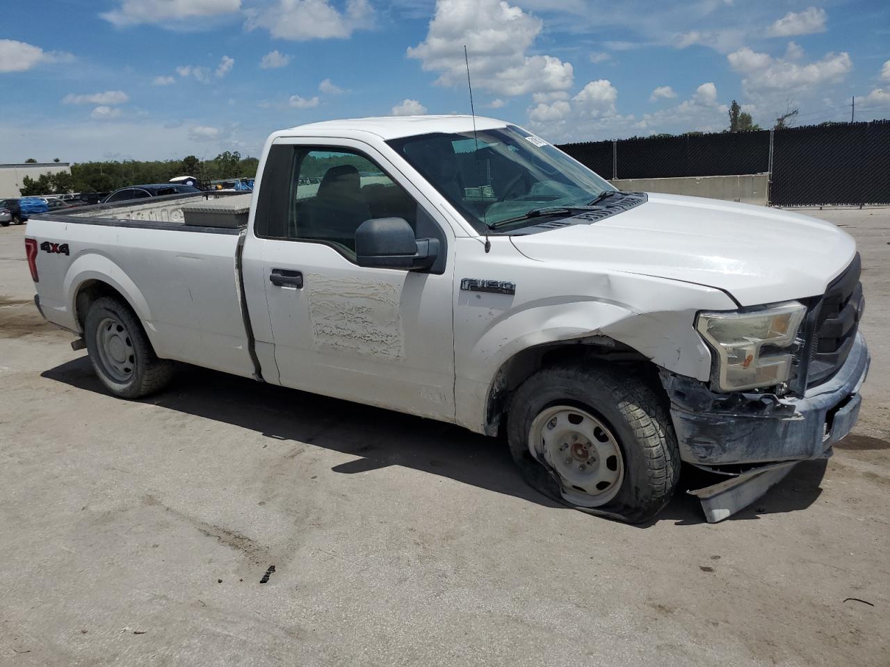 2017 Ford F150 - Image 4