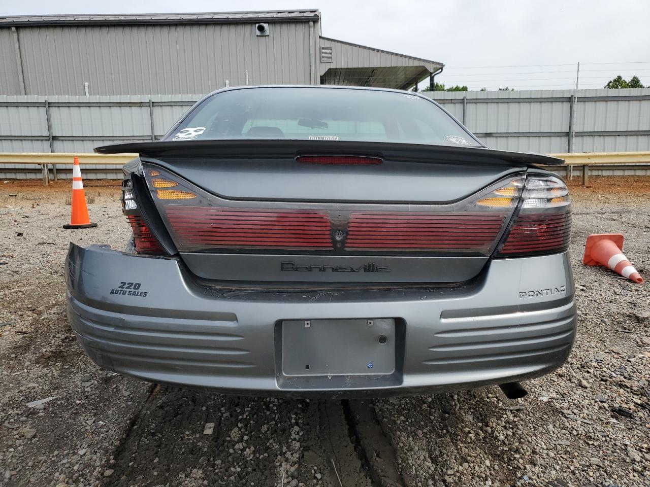 2004 Pontiac Bonneville Se - Фото 6