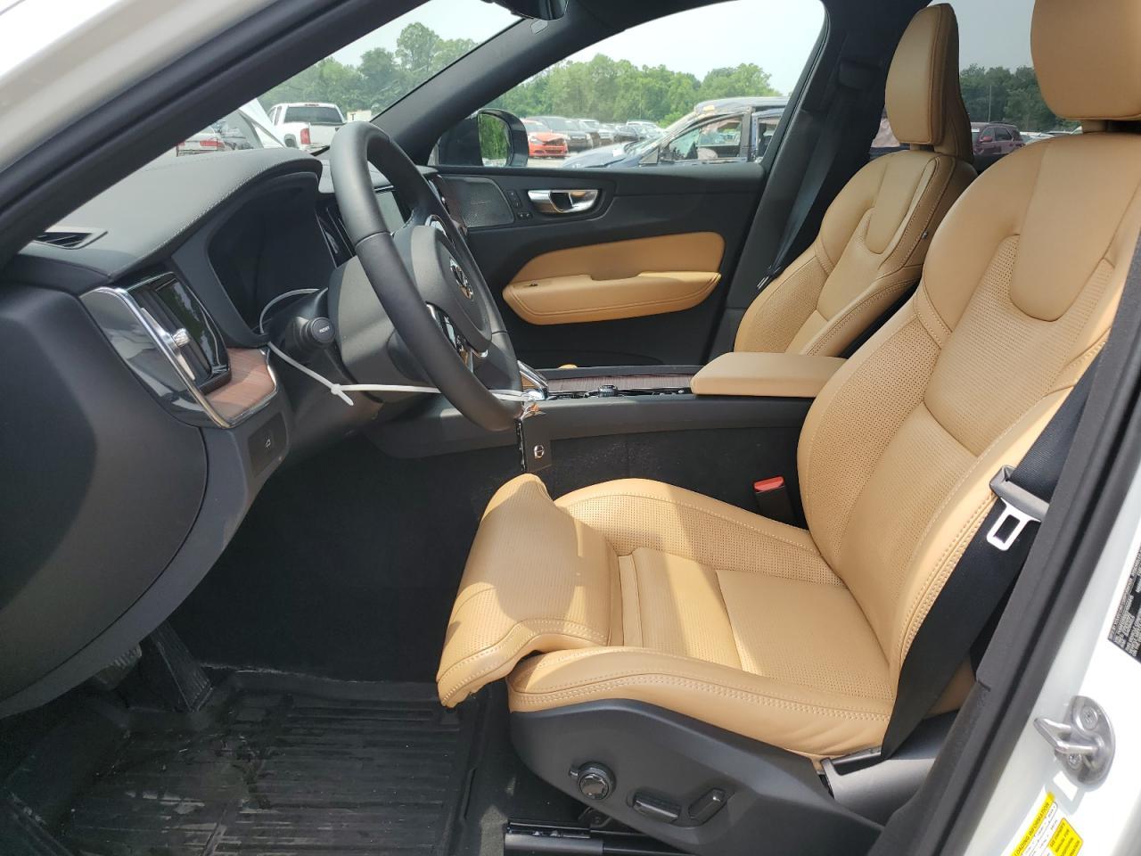 2025 Volvo Xc60 Ultra - Фото 7