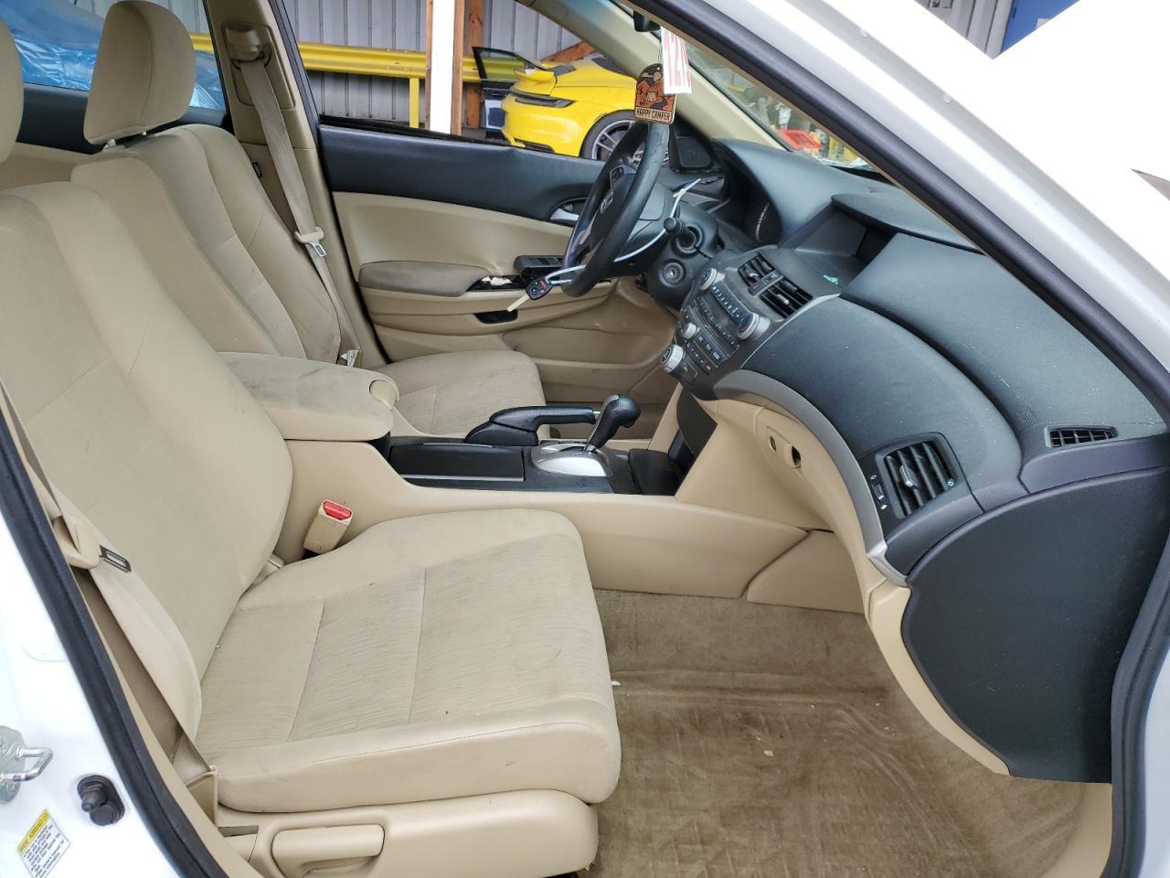 2012 Honda Accord Lx - Image 7