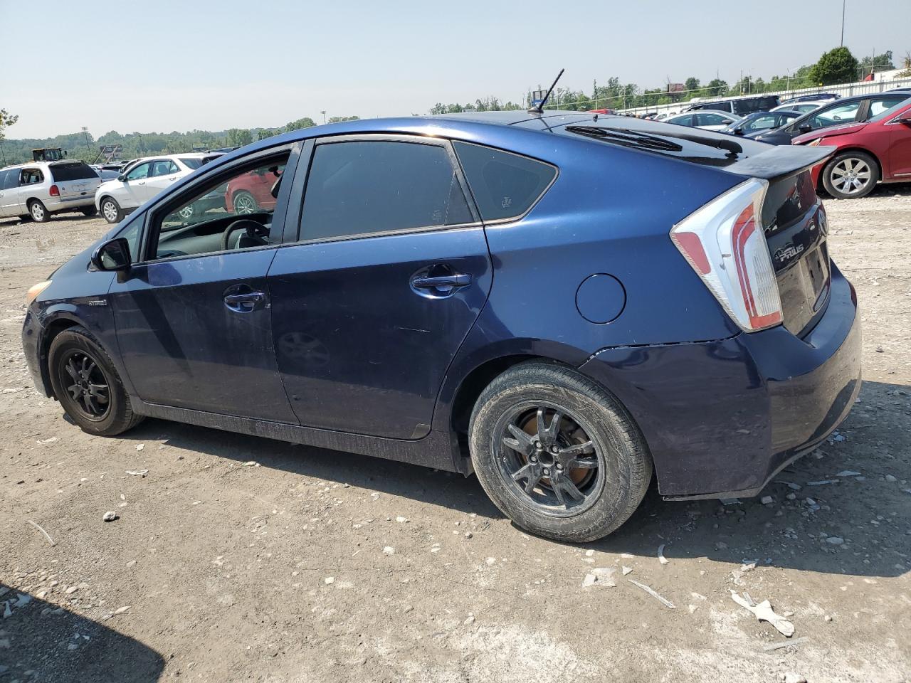 2012 Toyota Prius - Фото 2