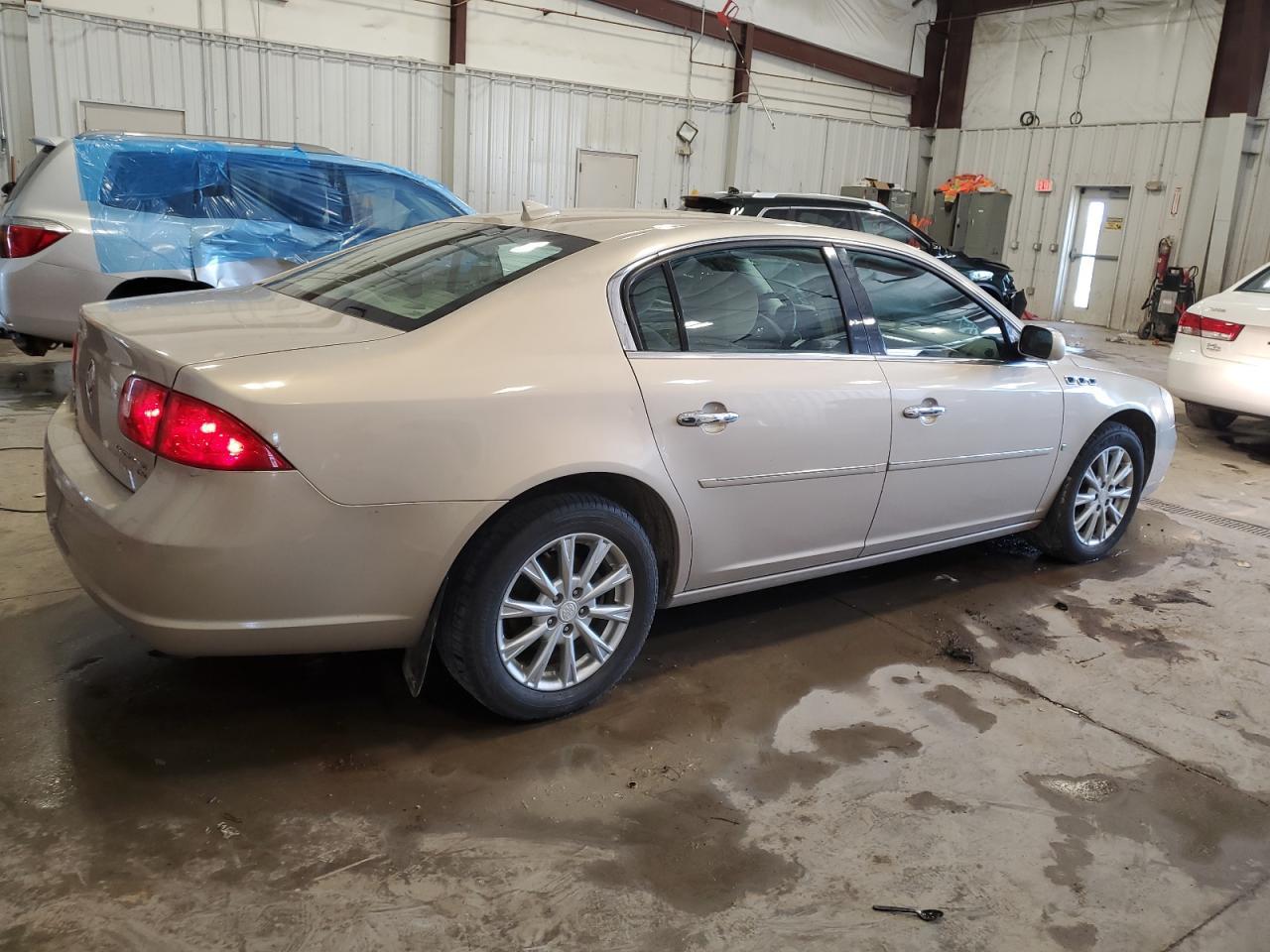 2009 Buick Lucerne Cx - Image 3
