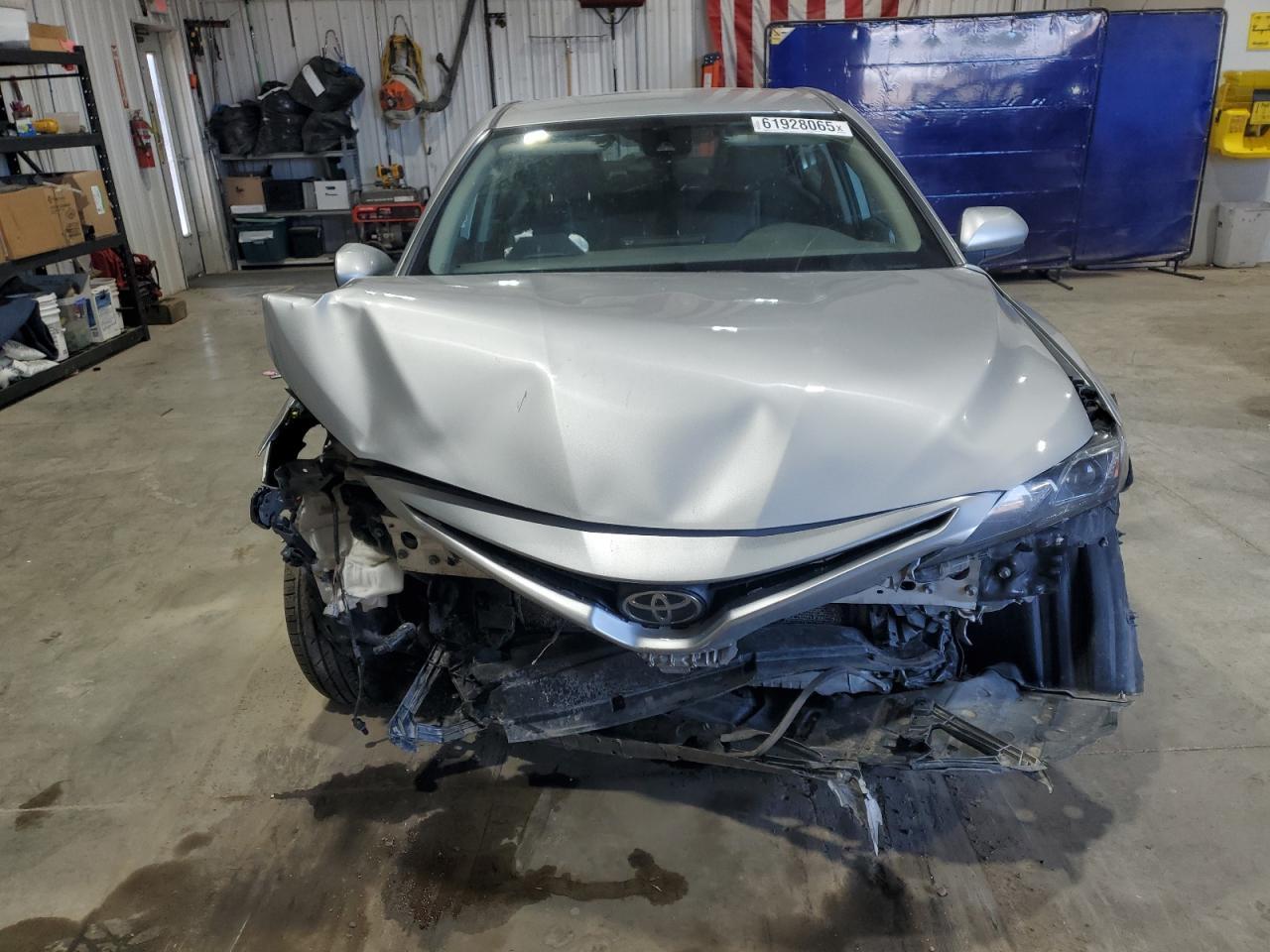 2021 Toyota Camry Se - Фото 5