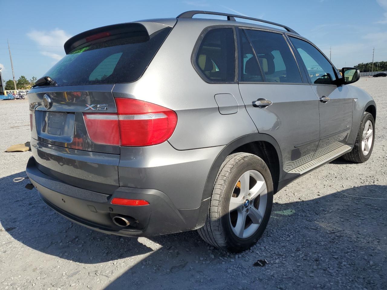2010 BMW X5 xDrive35D - Image 3