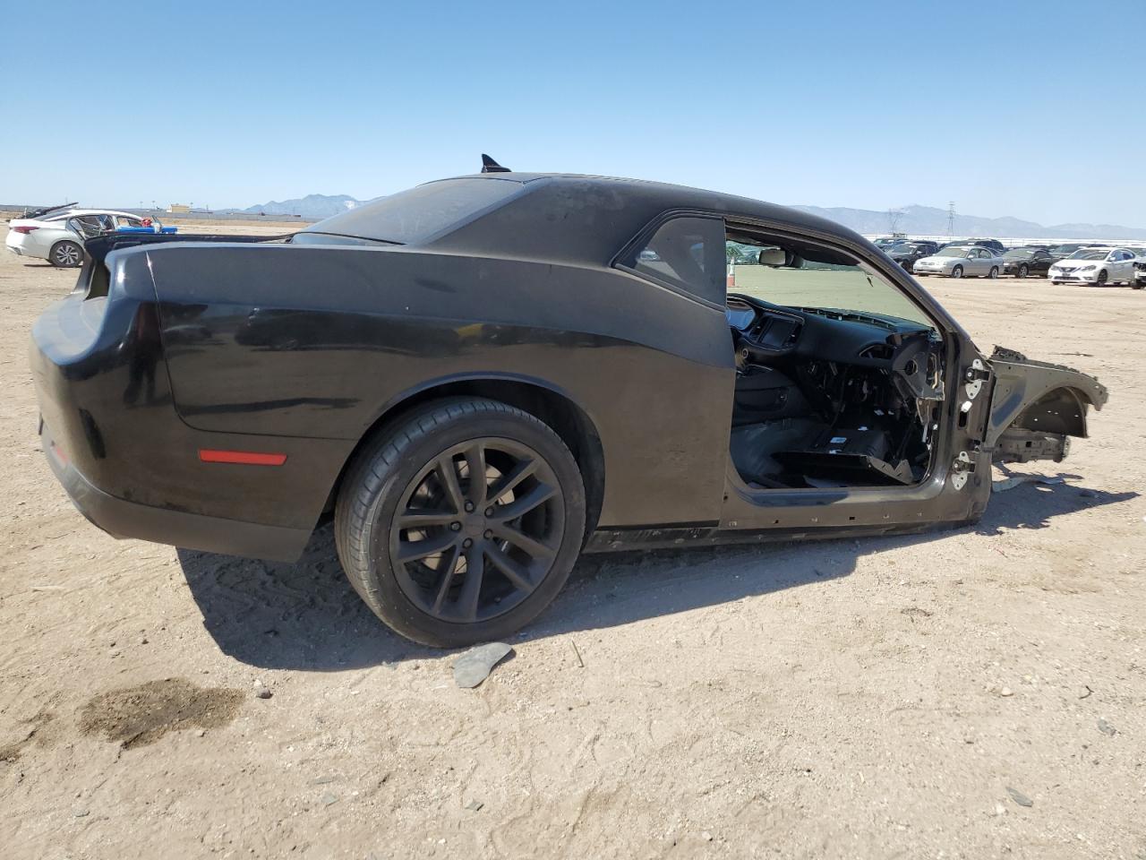 2015 Dodge Challenger R/T Scat Pack - Image 3