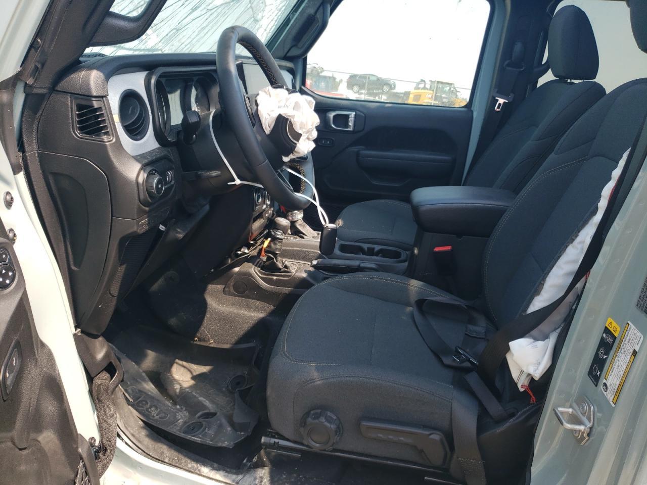 2024 Jeep Wrangler Sport - Фото 7