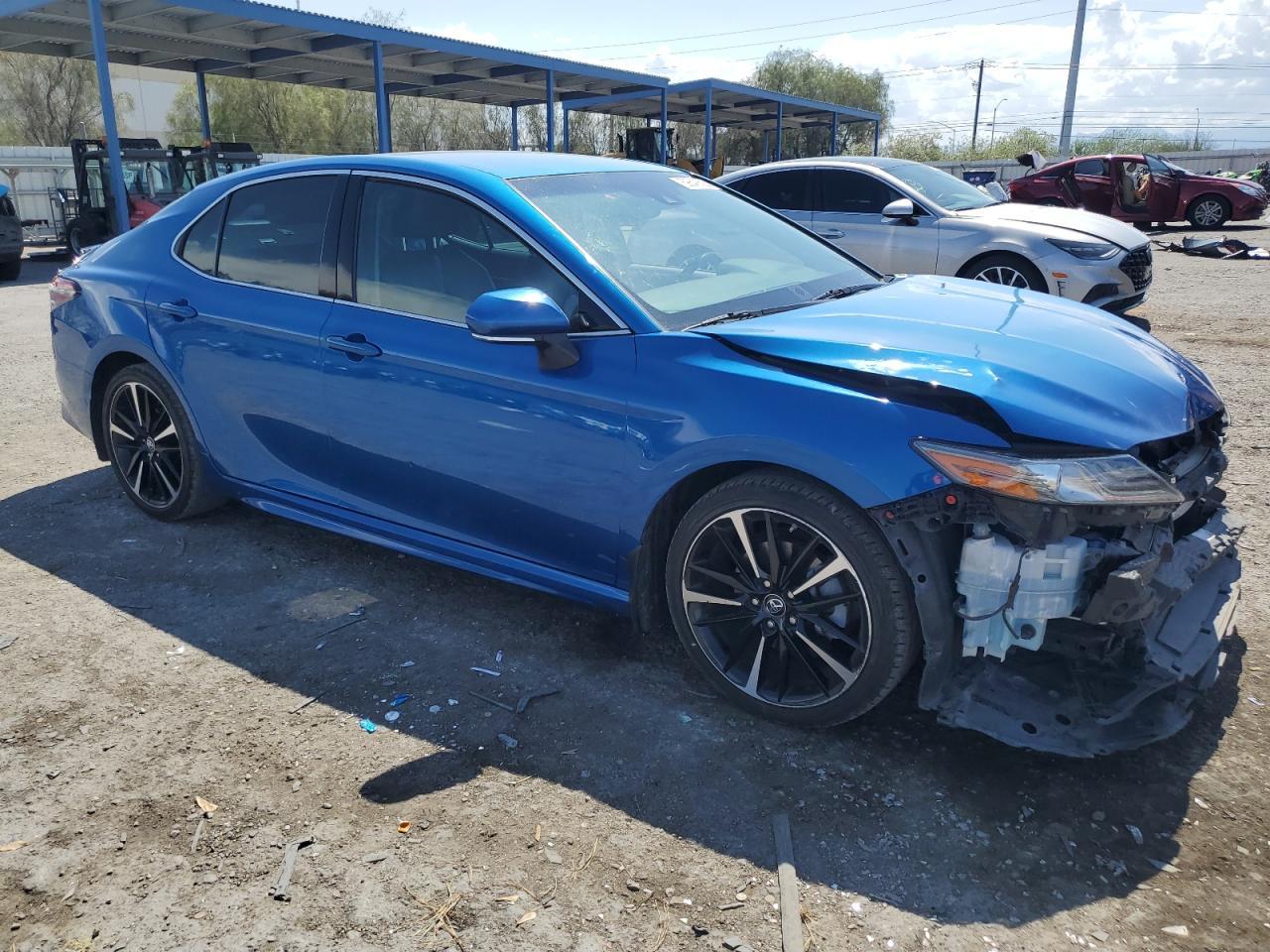 2018 Toyota Camry Xse - Фото 4