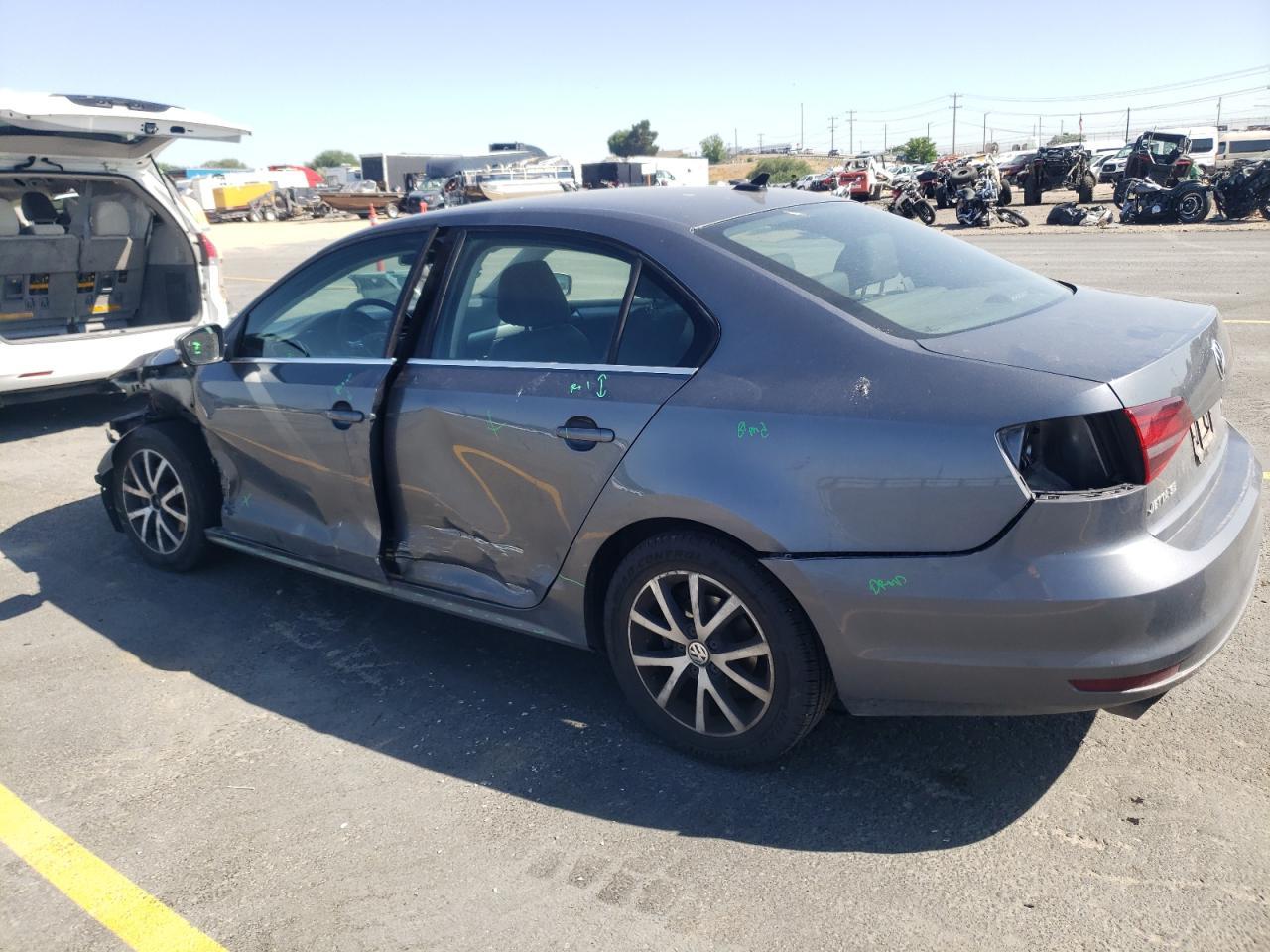 2018 Volkswagen Jetta Se - Фото 2