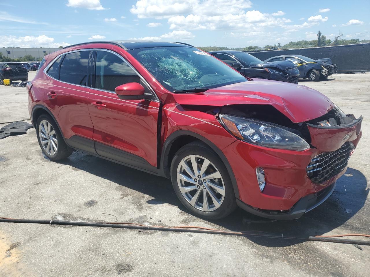 2022 Ford Escape Titanium - Фото 4