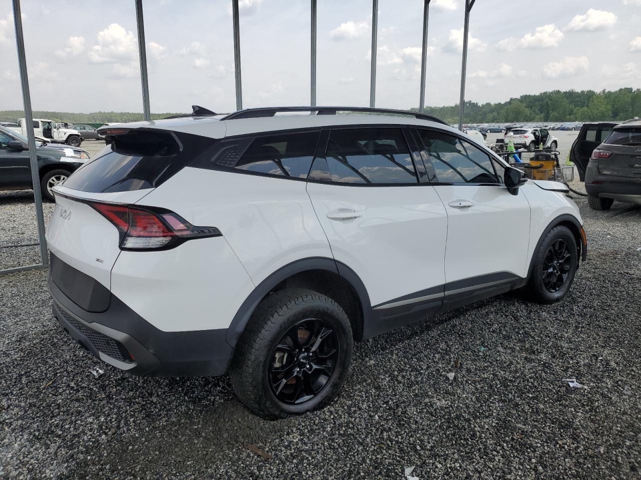 2023 Kia Sportage X-Pro - Image 3