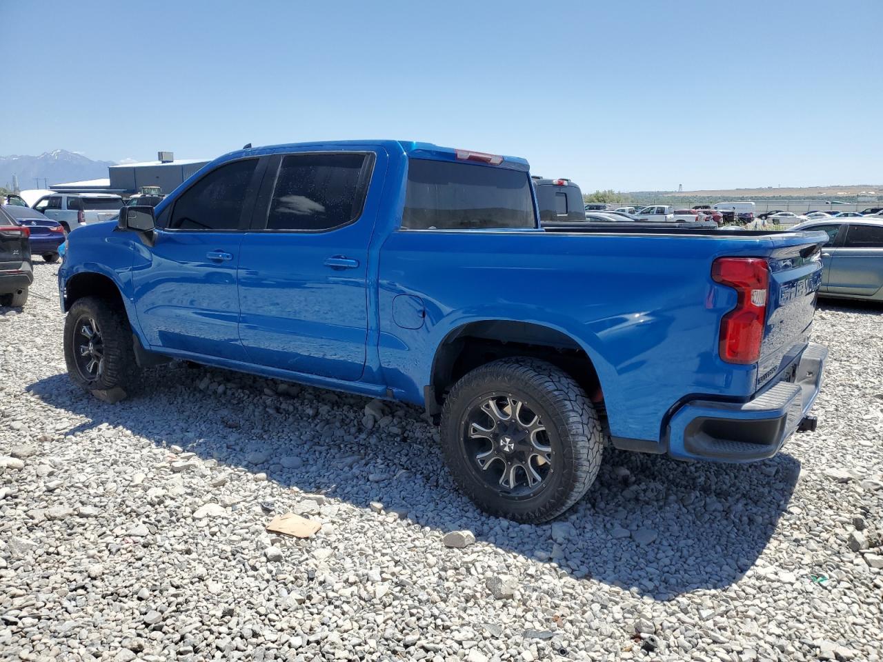2023 Chevrolet Silverado K1500 Rst - Фото 2