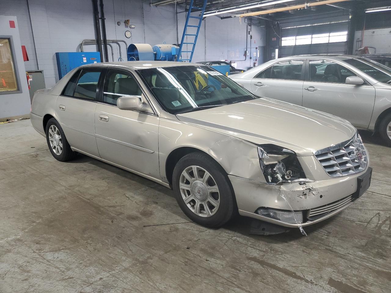 2008 Cadillac Dts - Фото 4