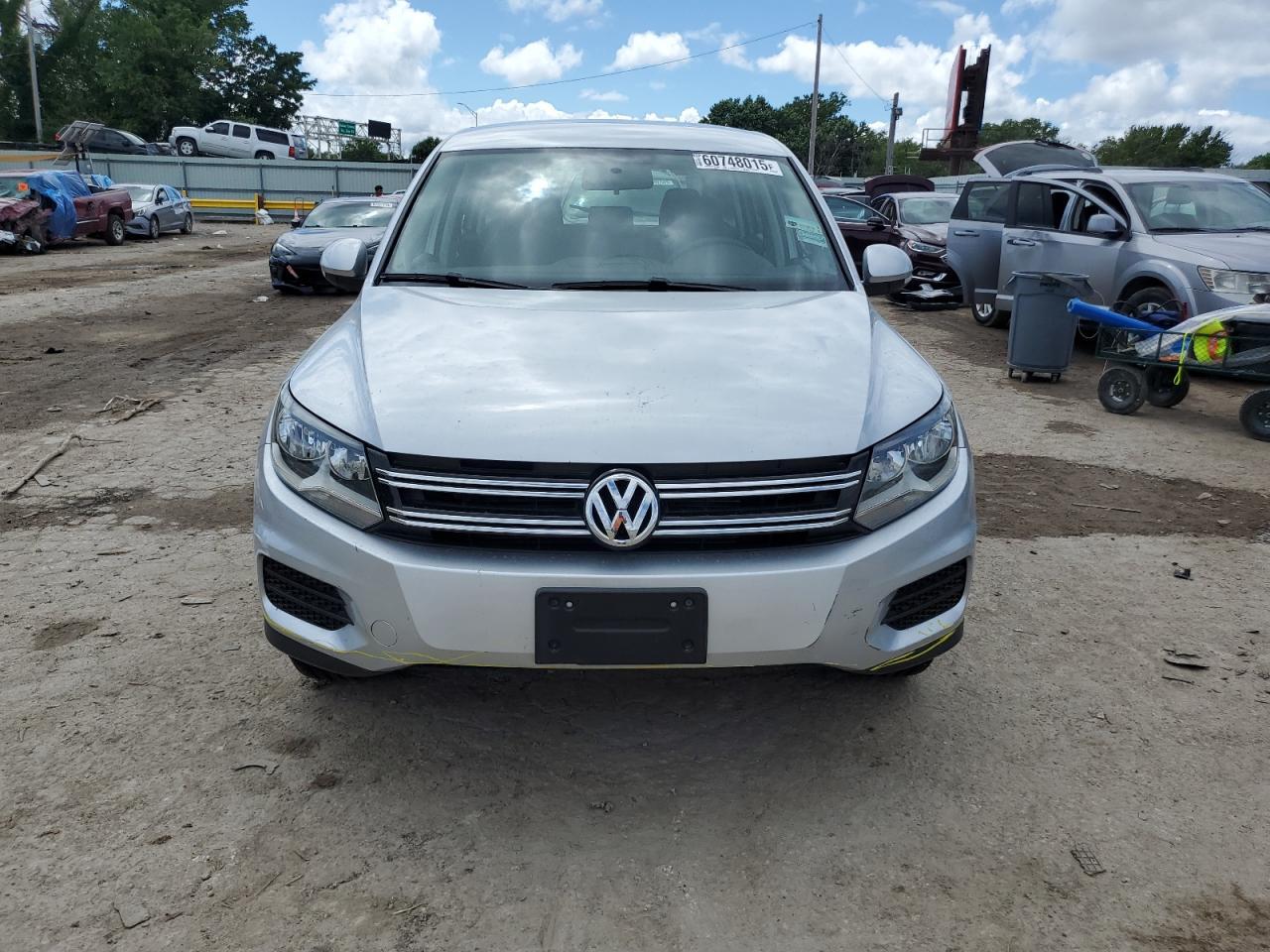 2017 Volkswagen Tiguan S - Image 5