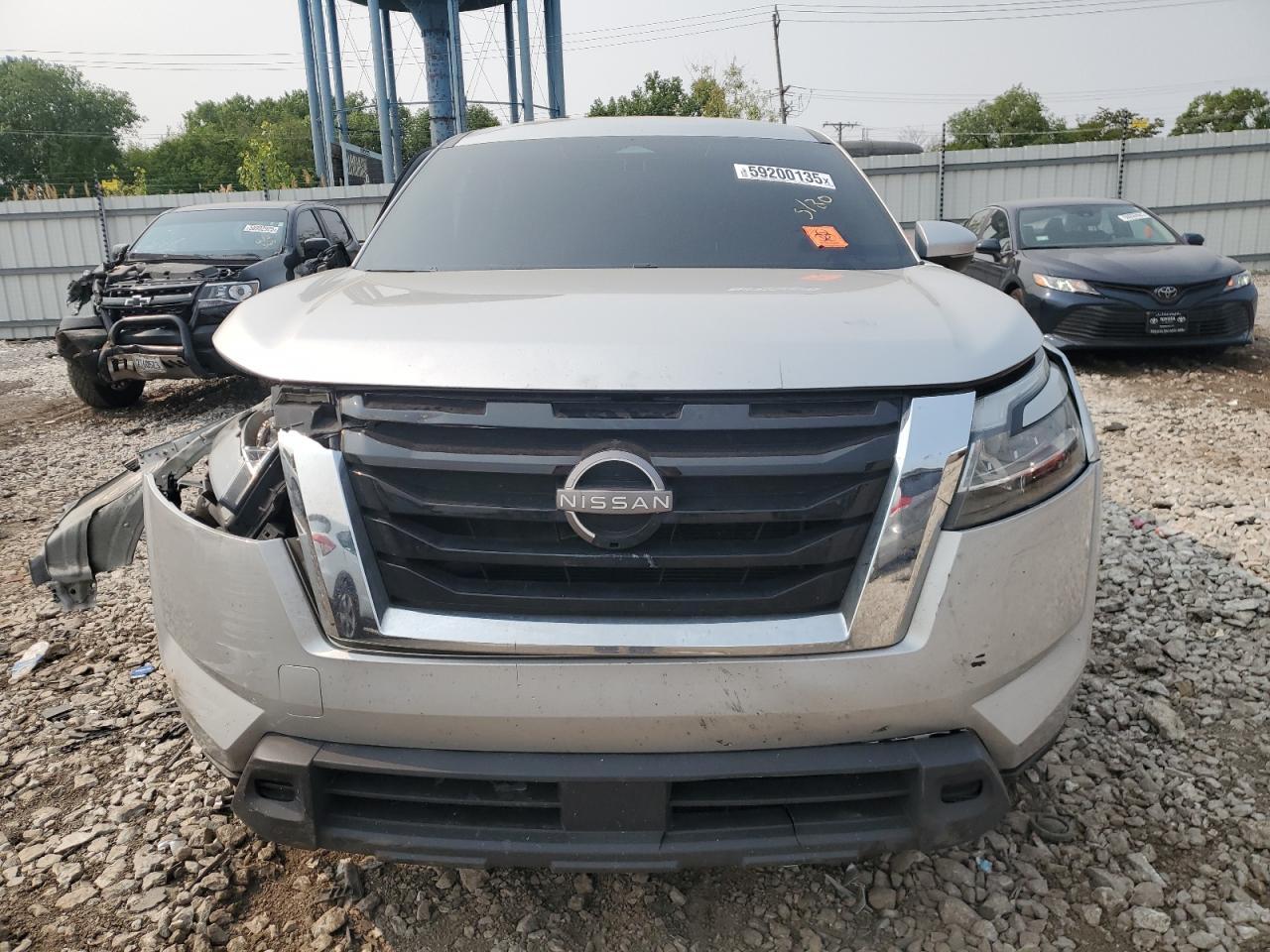 2022 Nissan Pathfinder S - Image 5