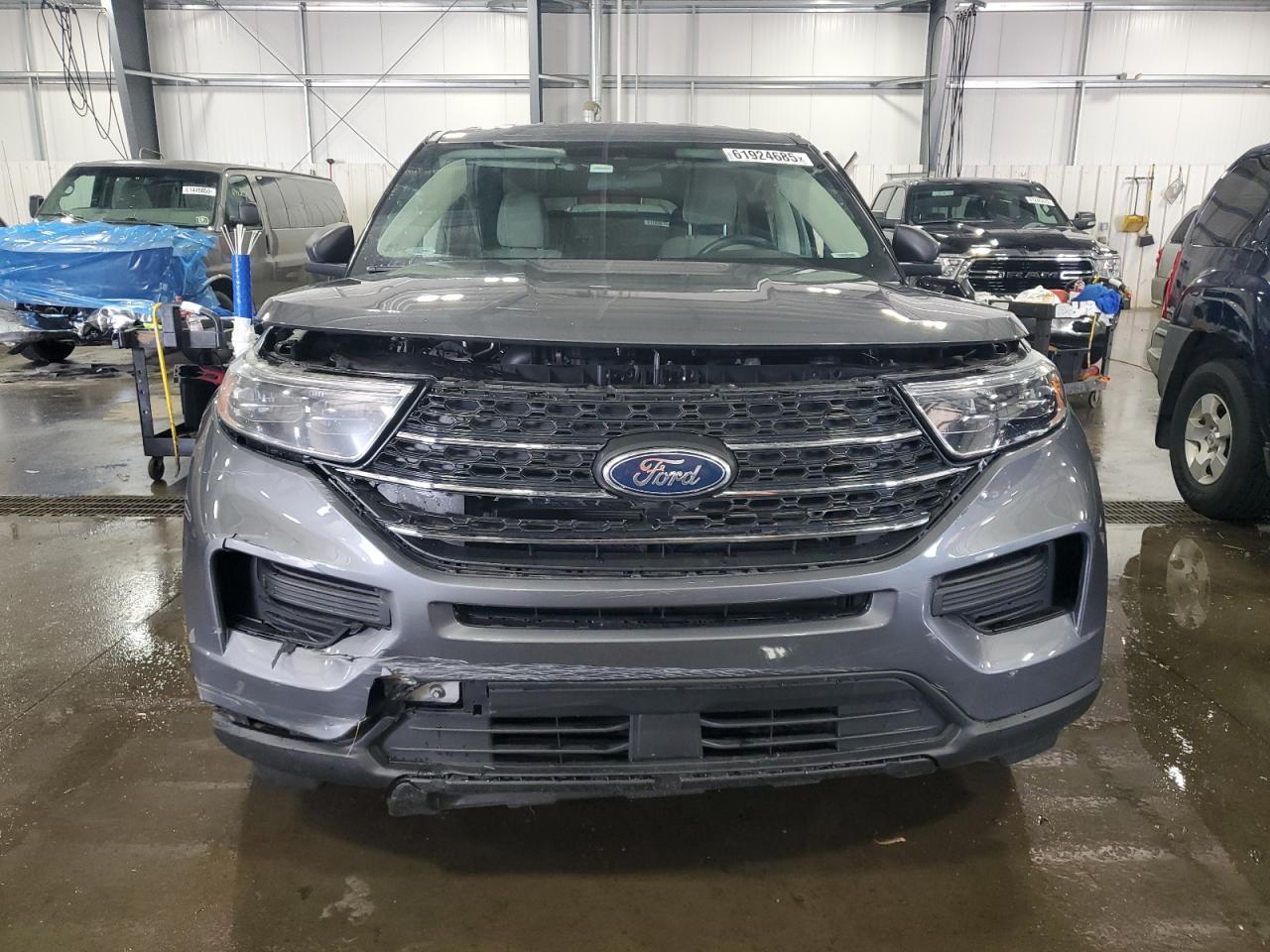 2021 Ford Explorer - Фото 5