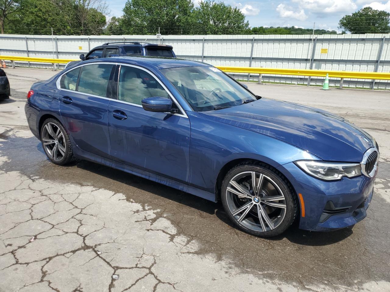 2021 BMW 330I - Image 4