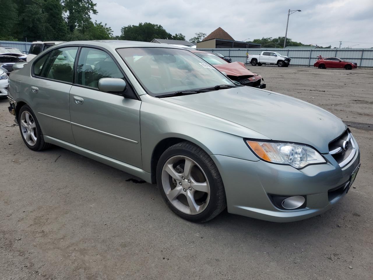 2009 Subaru Legacy 2.5I Limited - Image 4