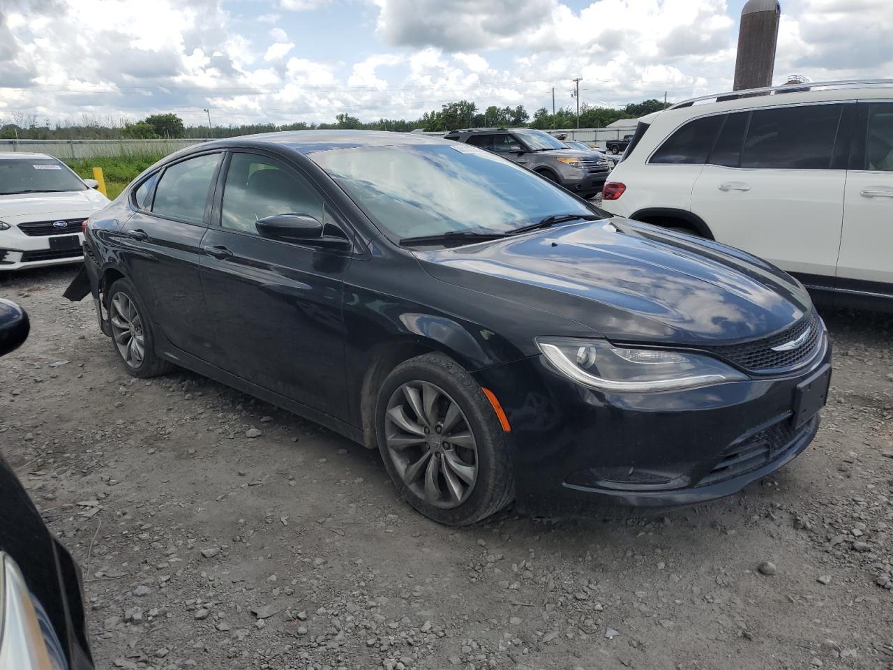 2016 Chrysler 200 S - Фото 4