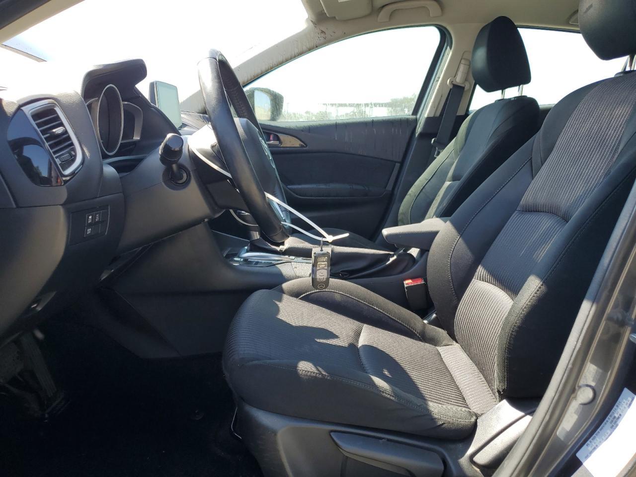 2015 Mazda 3 Touring - Image 7