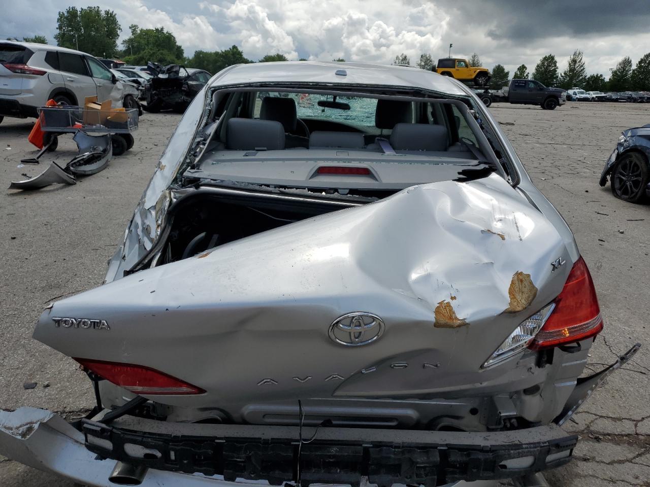 2010 Toyota Avalon Xl - Фото 6