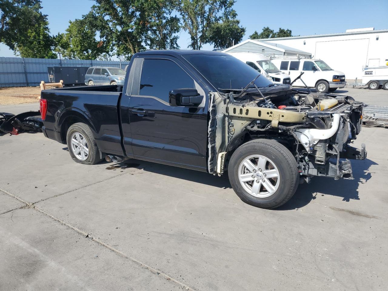 2023 Ford F150 - Фото 4