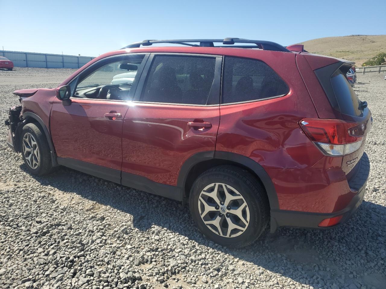 2019 Subaru Forester Premium - Фото 2