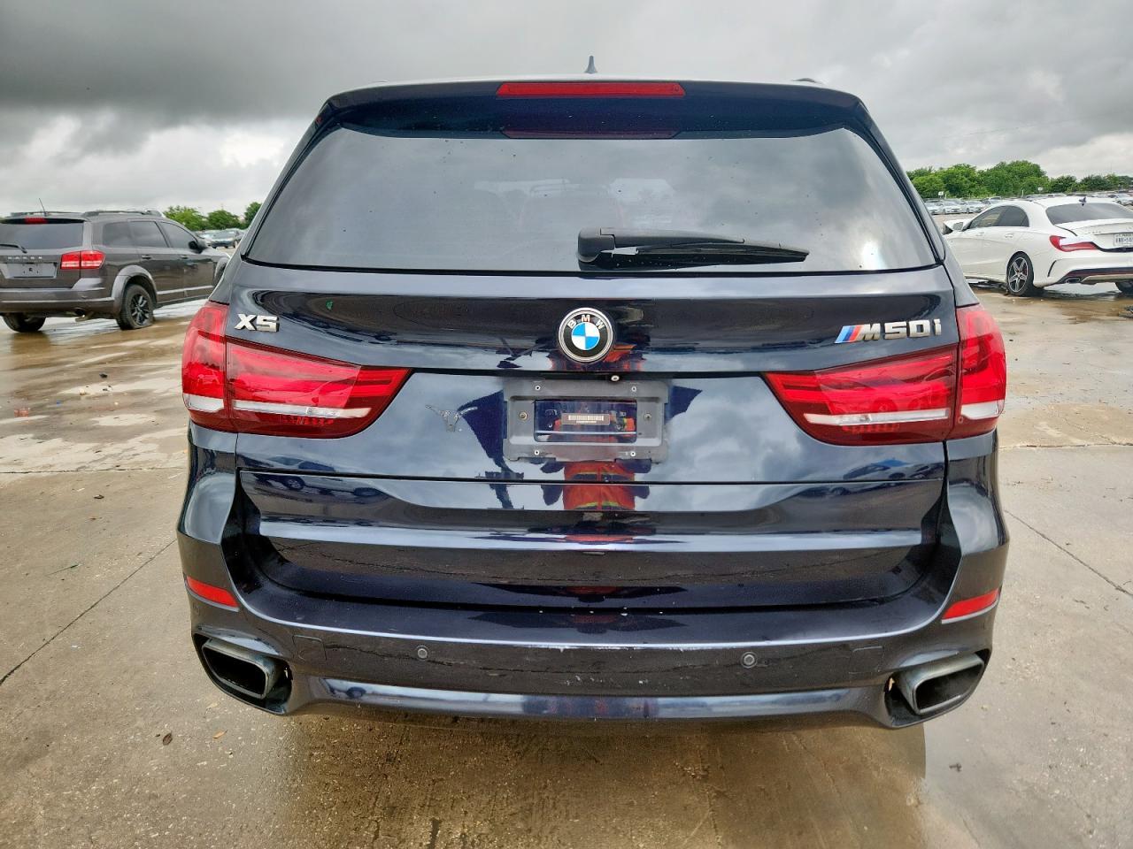 2015 BMW X5 xDrive50I - Image 6