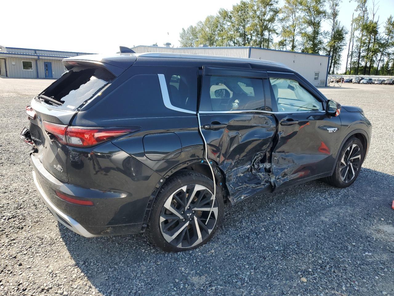 2023 Mitsubishi Outlander Sel - Фото 3