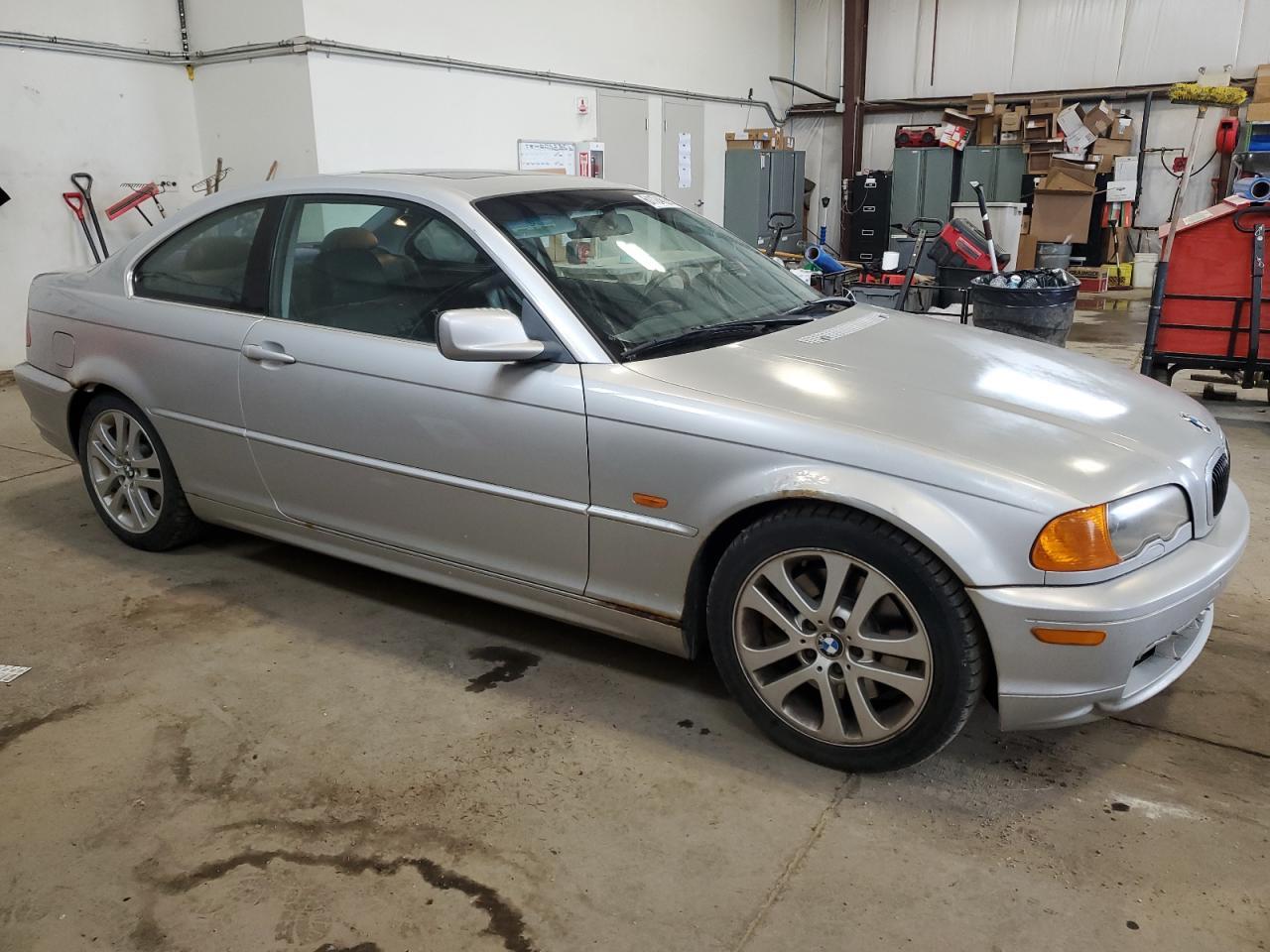 2001 BMW 330 Ci - Image 4