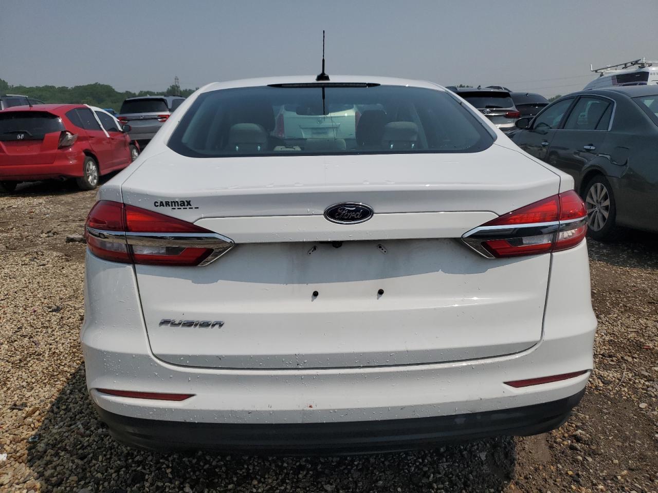 2019 Ford Fusion S - Фото 6